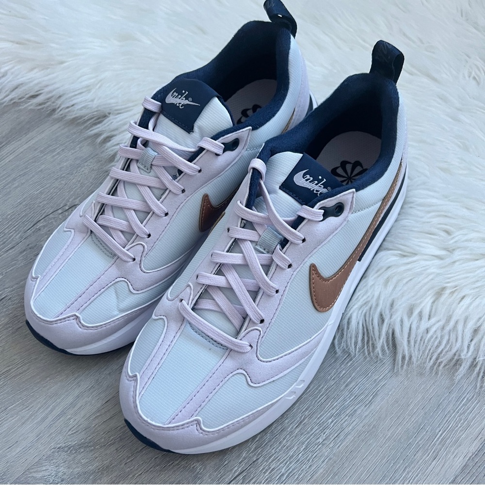 NWT Nike Air Max Dawn Women’s Shoes - Picture 2 of 7